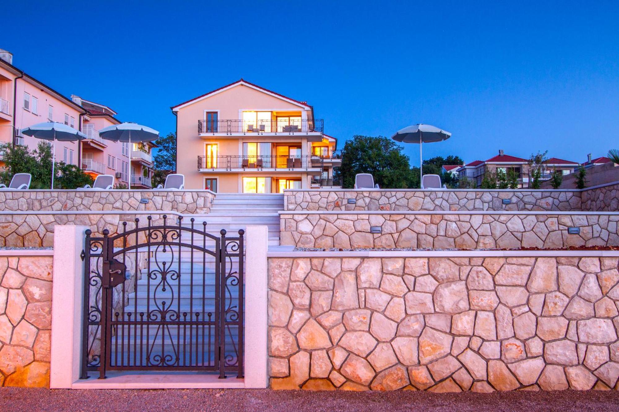 Luxury Apartments Villa Matea Malinska Zewnętrze zdjęcie
